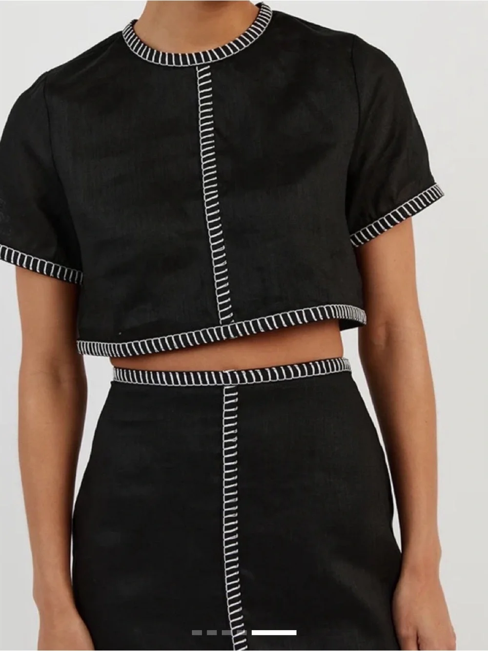 Magaschoni Black with White Contrast Trim set completely new